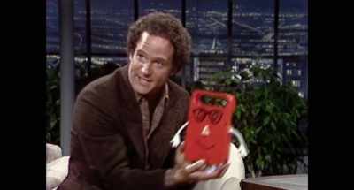 Buddy, say hi to the audience. - Albert Brooks: Defending My Life
