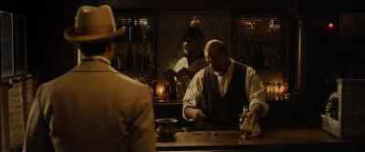 Buenas noches,
señor Brooder. - Bone Tomahawk