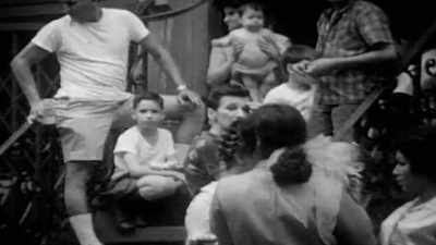 Bugün bile bunu
gayet iyi görüyorum - Jose Feliciano: Behind This Guitar