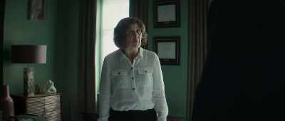 - Buh...
- Bo... Bo... - Hitman's Wife's Bodyguard
