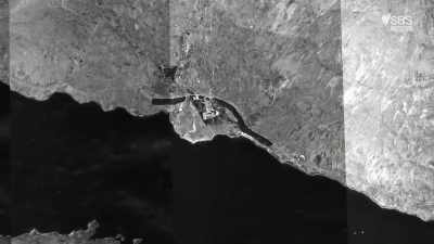Buildings alongside the loch
have disappeared - Scotland from the Sky