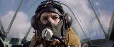 [bullets whizzing]
[engine rumbling] - Battle Over Britain