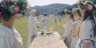 BUm, can I ask what this is exactly? - Midsommar