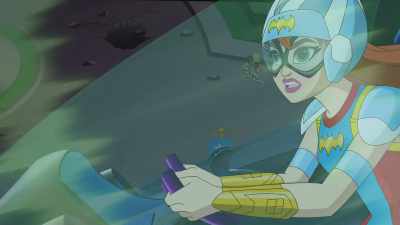 Bumblebee, Supergirl needs that secret project - DC Super Hero Girls: Intergalactic Games