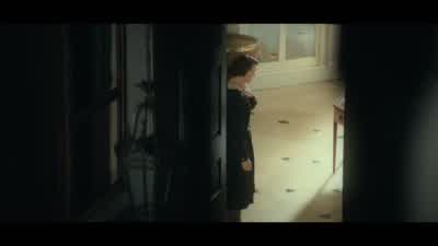 Bundle, there you are. - Agatha Christie's Seven Dials