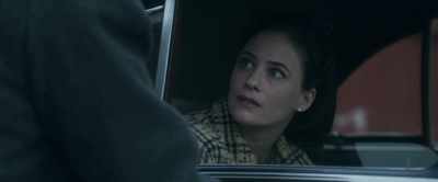 - Burial?
- She has a right to a burial. - Maigret