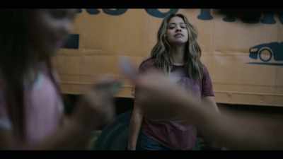 - Burn it. Burn this, and we can't go.
- Noah, stop that. - Awake