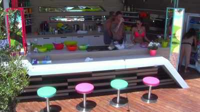 (BURPS) - Love Island
