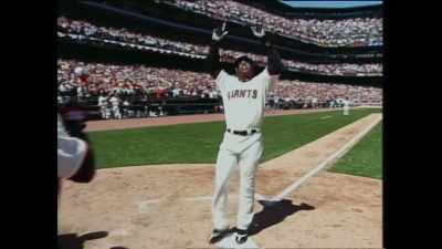 Buscando o recorde de home runs, - Say Hey, Willie Mays!
