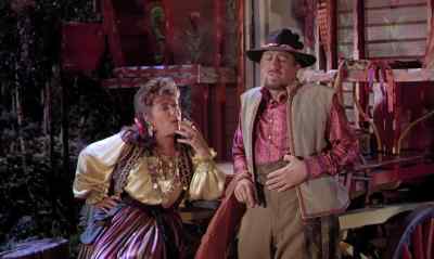 Business is awful. - Frankie and Johnny