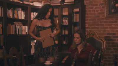 Business is tight all over, - Amor Emanuelle