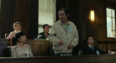But if a person dies
from a blade cut, - Juror 8