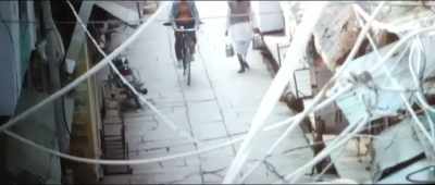 ...but all the artisans who barely
survived the handicraft shutdown... - Sui Dhaaga - Made in India