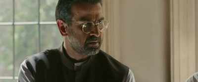 But Amit has support. - Kaabil