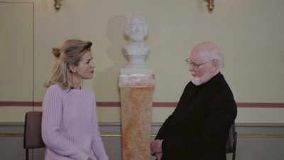 But we are aiming to a one performance
before the orchestra will... - John Williams: Live in Vienna
