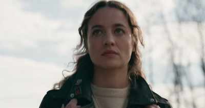But we are going to show
the world that she's wrong. - The Republic of Sarah