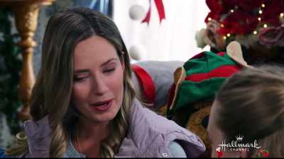 But aren't you hurt? - Christmas at the Palace