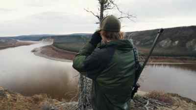 But at least Dustin's very helpful,
makes up for it. - The Last Alaskans