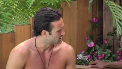 But at the same time,
do you really like her? - Love Island
