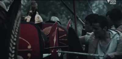 But attacked from all sides,
they were finally defeated - Roman Megastructures