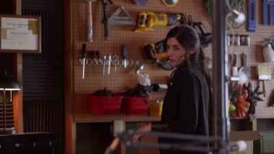 - But, beats sharing a studio - How I Met Your Murderer