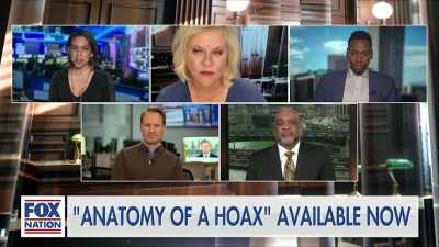 But by jussie taking
the microphone - Jussie Smollett: Anatomy of a Hoax