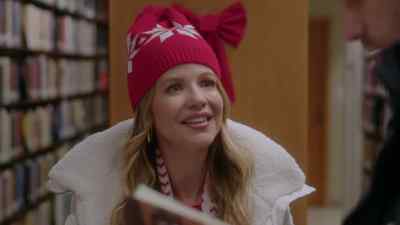 But we can't linger, because
don't you want to win? - Trivia at St. Nick's