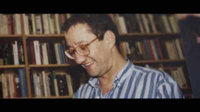 But Carlos is still a very
well-read critic, - The Critic