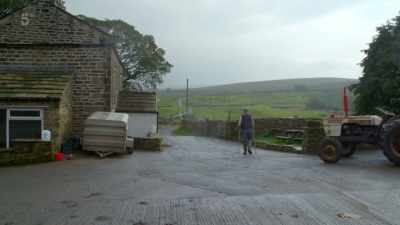 But Clive isn't content
just staying indoors - Our Yorkshire Farm