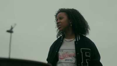 - But couldn't it cause...
- And secondly, - Paper Girls