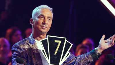 But dancing in the studio, - The Real Full Monty