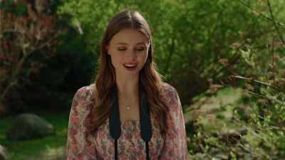 But you definitely don't have
feelings for him anymore, right? - Picture Perfect Romance