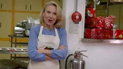 But when Denise took over,
we really expanded. - Make or Bake Christmas
