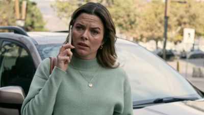 - But he didn't hurt you, - Deadly Wives Club