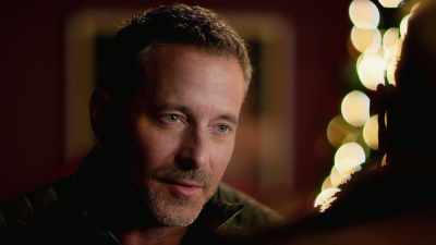 - But she didn't
tell me about brad, - The Christmas High Note