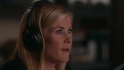 But disappointing the man
that she believed saved her. - Chronicle Mysteries: Helped to Death