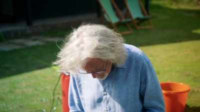 But we don't know if this is
gonna work yet, so let's find out. - James May and the Dull Men