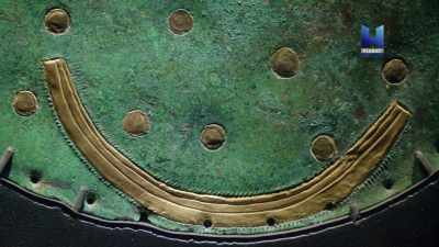 But Dr. Harald Meller has used
this precious, perfect copy - Ancient Skies