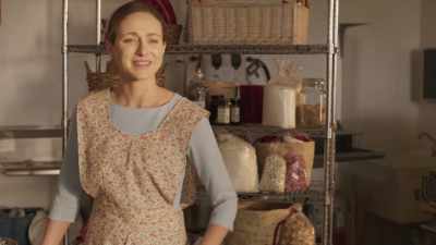 But you enjoy
living in Chicago? - Christmas at the Amish Bakery