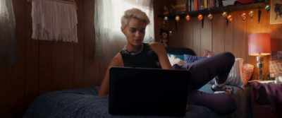 But everything that happened
with Craig is just so... - Tragedy Girls