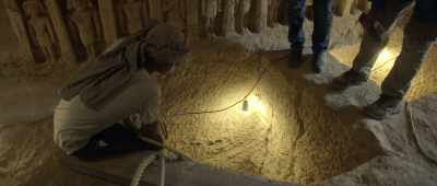 But we felt his statues portray - Secrets of the Saqqara Tomb
