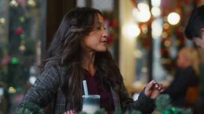 But first I think we can
make one quick pit stop. - A Big Fat Family Christmas