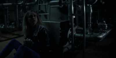 But first, I'm gonna need
a little something from you. - Batwoman