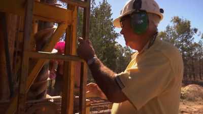 But to get it, they need
to go through hard silcrete rock, - Outback Opal Hunters