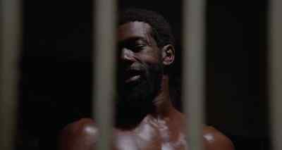 But you got to keep yourself
in shape round here. - Penitentiary