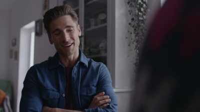 - But... you got married
after a week? - The Reluctant Royal