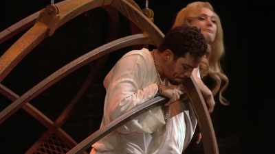 But he hangs the lip at something: - RSC Live: Troilus and Cressida