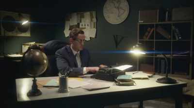 But he's not a rocket scientist
or an astrophysicist - Six Degrees with Mike Rowe