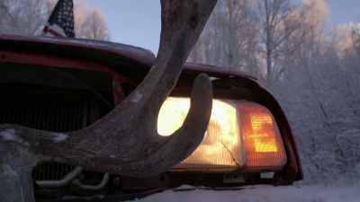 But hooking them up
to an automobile, - Life Below Zero: Next Generation