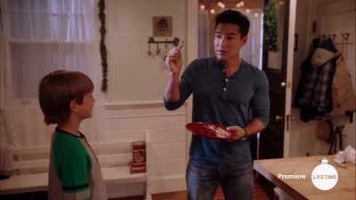 But I bet there's a
special toy you remember. - A Very Merry Toy Store